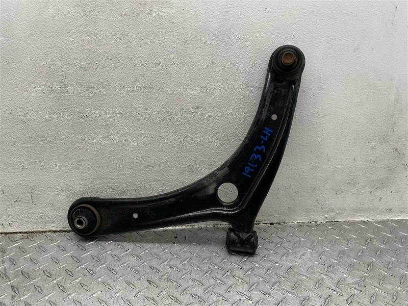 07-17 COMPASS PATRIOT DRIVER LEFT FRONT LOWER CONTROL ARM OEM 5105041AI