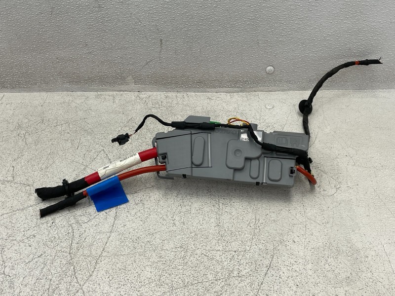 2018-2022 Volvo XC60 Battery Positive Terminal Junction Fuse Box Block 1603 OEM