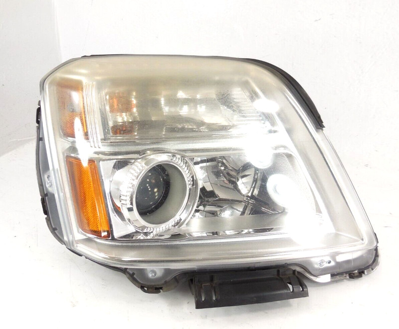 2010-2015 GMC Terrain SL SLE SLT Halogen Headlight Passenger Right RH OEM