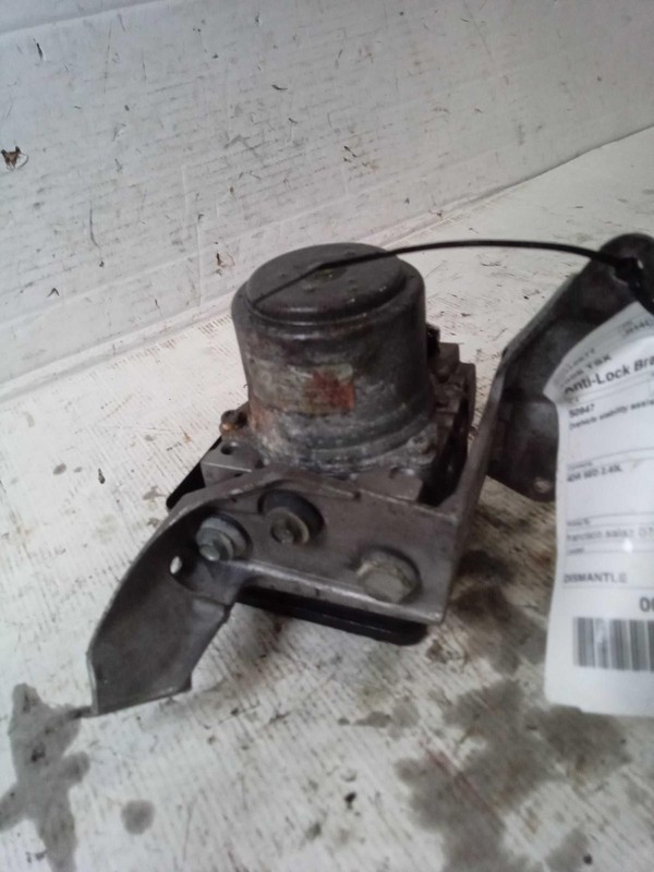 2005 Acura TSX ABS Hydraulic Assembly OEM 57110SECA01 195K Miles Red