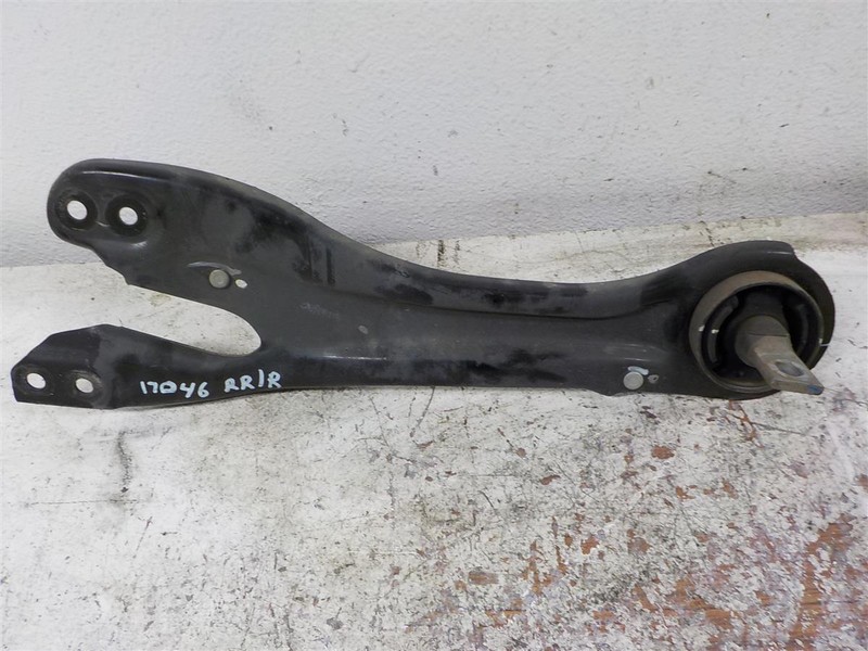 2011 12 13 14 15 16 17 Honda Odyssey REAR PASSENGER TRAILING ARM 52371-TK8-A00