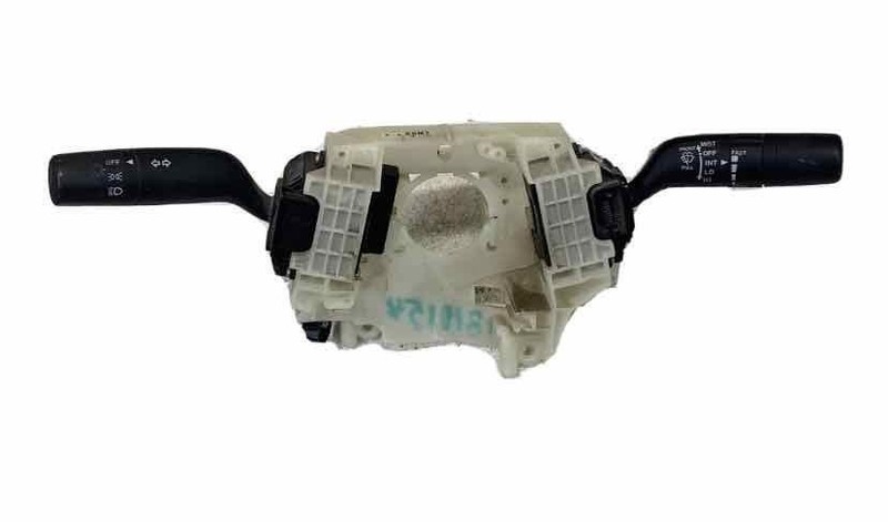15 HYUNDAI VELOSTER HEADLIGHT & WIPER SWTICH W/O FOG & W/O AUTO LIGHTS 934002V8