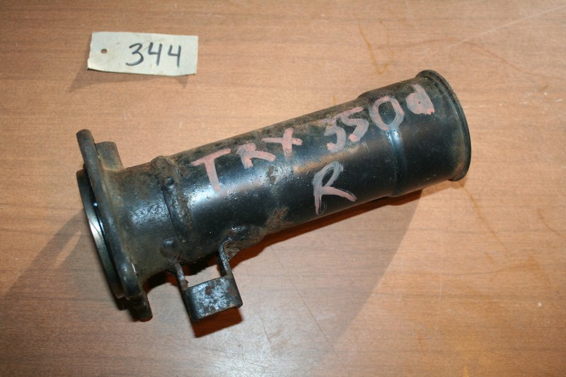 1986 Honda TRX 350 4x4 Rear Axle Tube Pipe Carrier Right 86