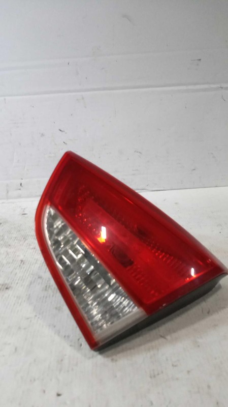 2013 Hyundai Tucson Right Tail Light Assembly Red OEM 52480 134K Miles