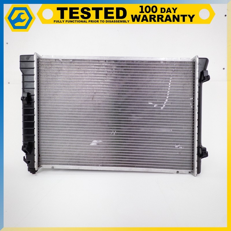 97-04 CHEVROLET CORVETTE C5 FRONT ENGINE COOLING RADIATOR W/ FAN ASSEMBLY OEM