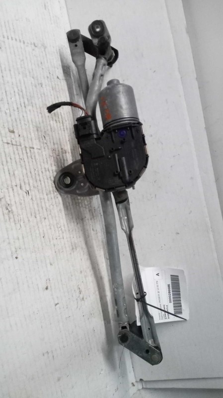 Used Windshield Wiper Motor fits: 2016 Audi Q3 includes linkage Grade A