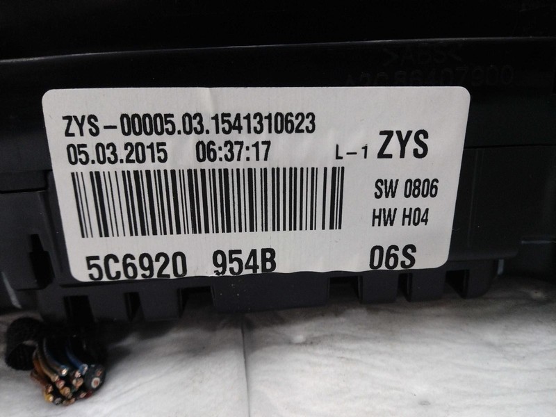 2015 Volkswagen Jetta Speedometer Gauge Grey OEM 121K Miles NJ25-24566-623155