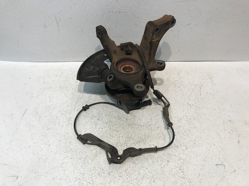 05-12 Ford ESCAPE Driver LH Left Front Spindle Knuckle OEM