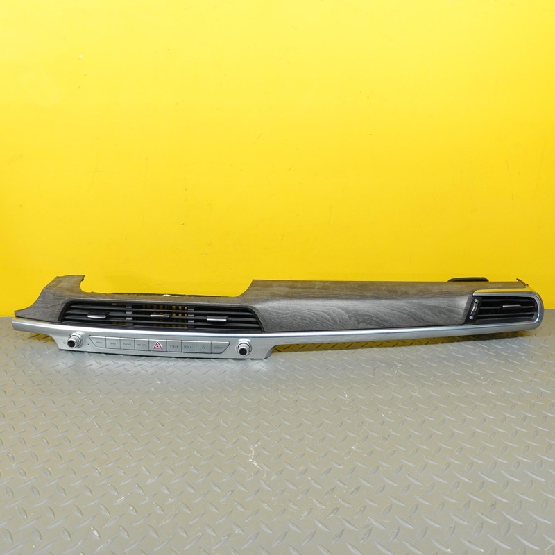 2020-2022 KIA TELLURIDE CENTER DASH VENT PANEL WITH INSTRUMENT SWITCH WOOD OEM