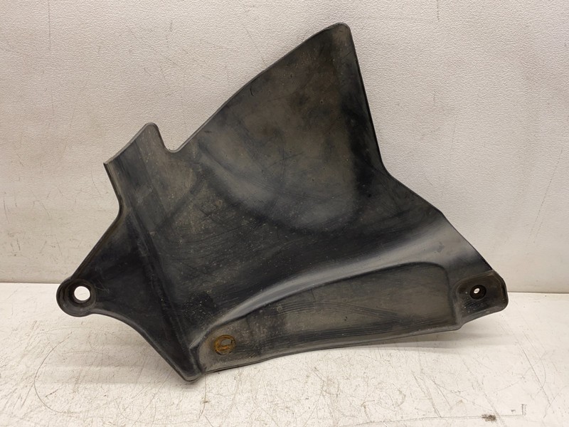 2004-2007 TOYOTA HIGHLANDER RIGHT FRONT FENDER APRON SHIELD COVER ACCESS PANEL