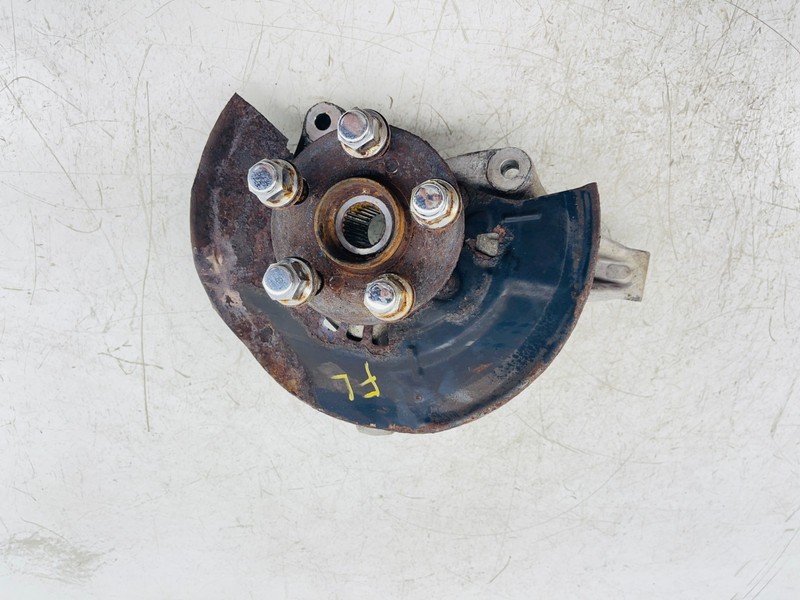 2011-2014 LEXUS CT200h FRONT LEFT DRIVER SIDE SPINDLE KNUCKLE HUB OEM