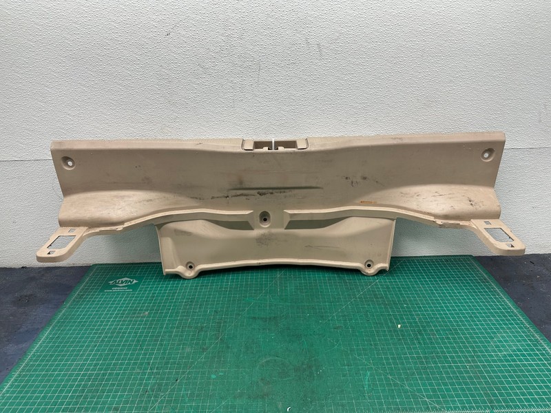 10-11 Lexus IS250 IS350 TRUNK LATCH LOCK SILL SCUFF PLATE TRIM COVER OEM