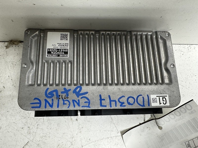 2012-2013 Toyota Prius C Engine Computer Control Module Ecu Ecm Pcu Pcm Oem
