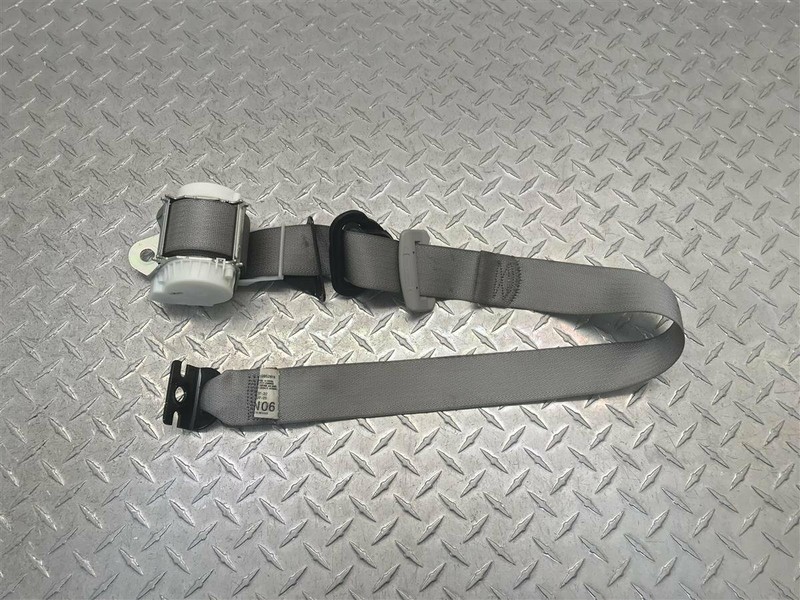 2007 CHEVROLET C1500 DRIVER LEFT REAR SEAT BELT RETRACTOR OEM 19260328