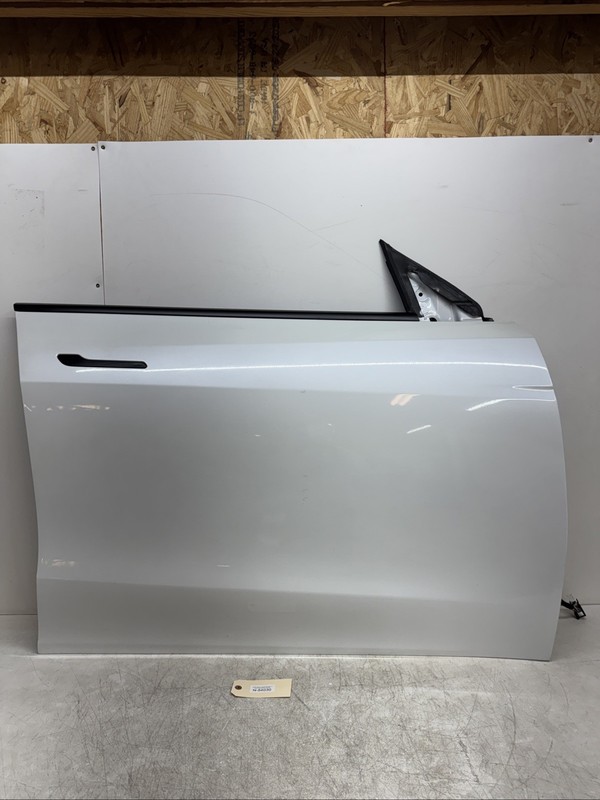 2018-2023 Tesla Model Y Front Right Driver Door Shell W/O Glass 54030