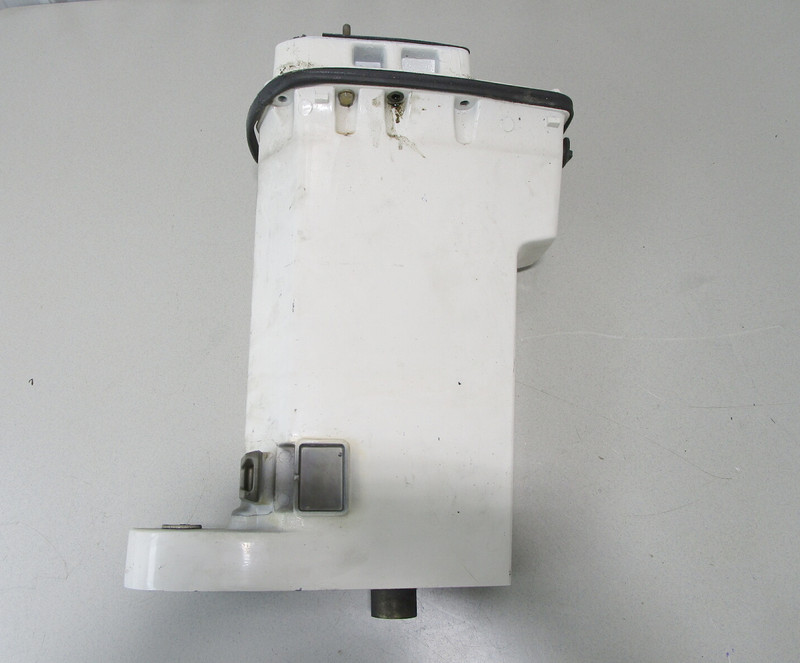 0332427 Outer Exhaust Housing Long for Evinrude Johnson 40 50 Hp 332427 NLA