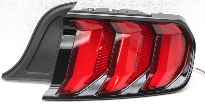 OEM Ford Mustang Right Passenger Side LED Tail Lamp Lens Crack JR3Z-13404-G