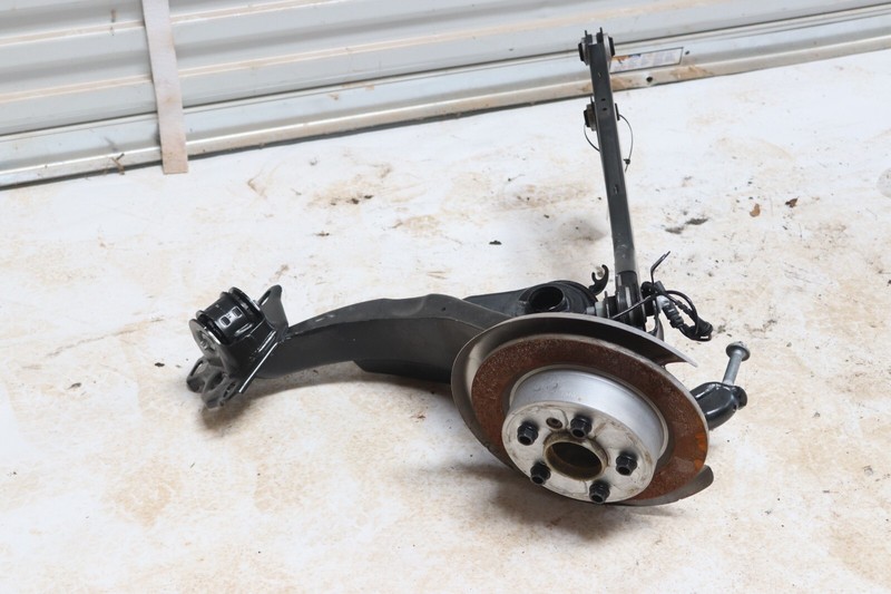 2014-2023 MINI COOPER F57 REAR LEFT SPINDLE KNUCKLE WHEEL HUB W/ CONTROL ARM OEM
