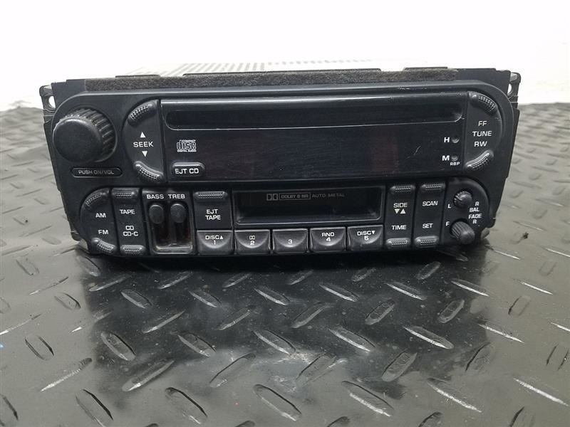 99-02 Jeep Grand Cherokee AM FM CD Changer Player Control OEM 56038623AF