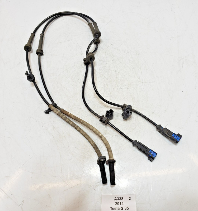 ✅ 12-16 OEM Tesla Model S Front Left Right Brake Wheel Speed Sensor Module SET