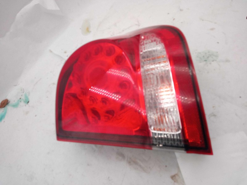 2019 Dodge Journey Right Tail Light Assembly White OEM 73694 116K Miles