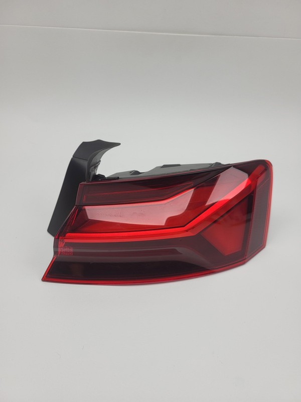 2020-2025 Audi A5 Sportback Right Rear Quarter Tail Light LED OEM 8W6-945-092-AB
