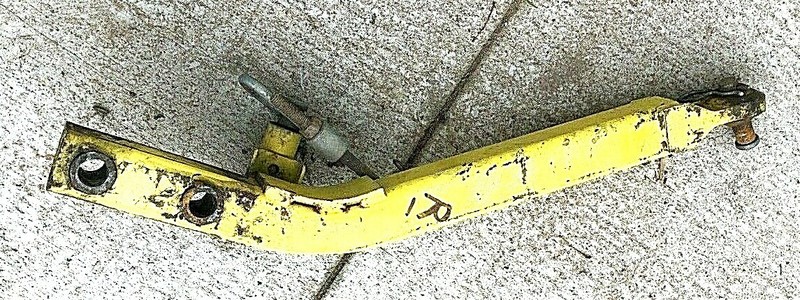 john deere 60" commercial front mower deck right lifting arm F910 F930 F935
