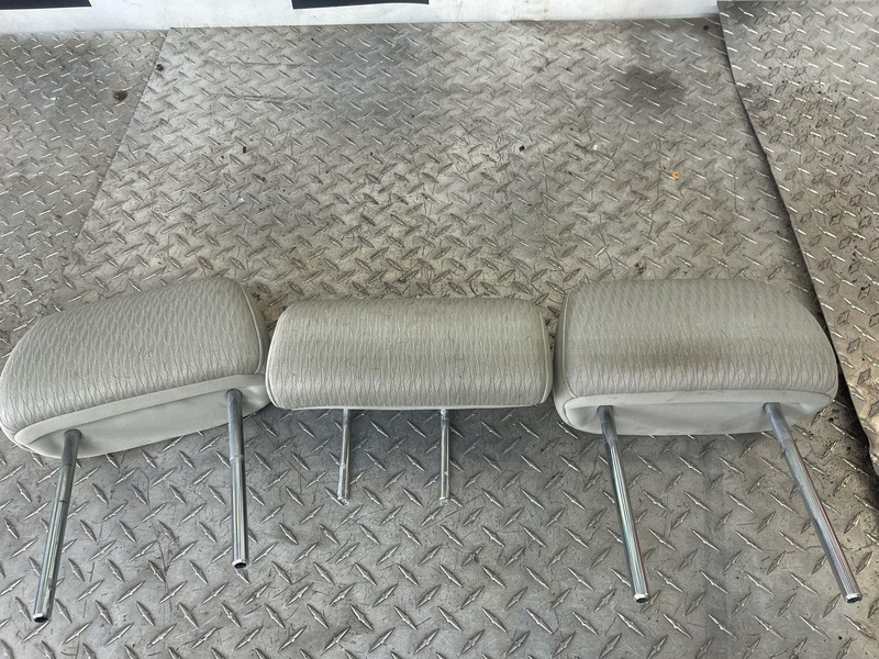 11-12 Subaru Outback Legacy Rear Headrest Set Tested Oem Gray