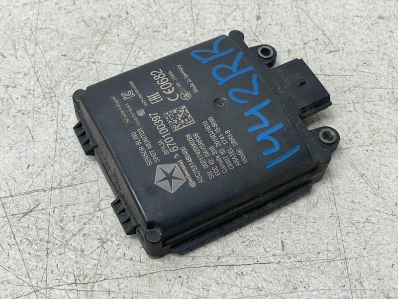 2017 2018 Maserati Levante Rear Right Blind Spot Radar Sensor Module 1442 OEM
