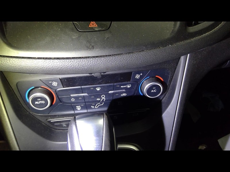 Temperature Control Without Heated Front Seats Fits 17-18 C-MAX 1611303