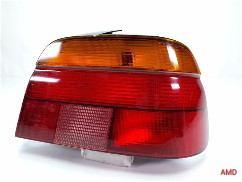 1997 BMW 540i 528i 525i 530i E39 Early Passenger Rear Right Taillight 8363560