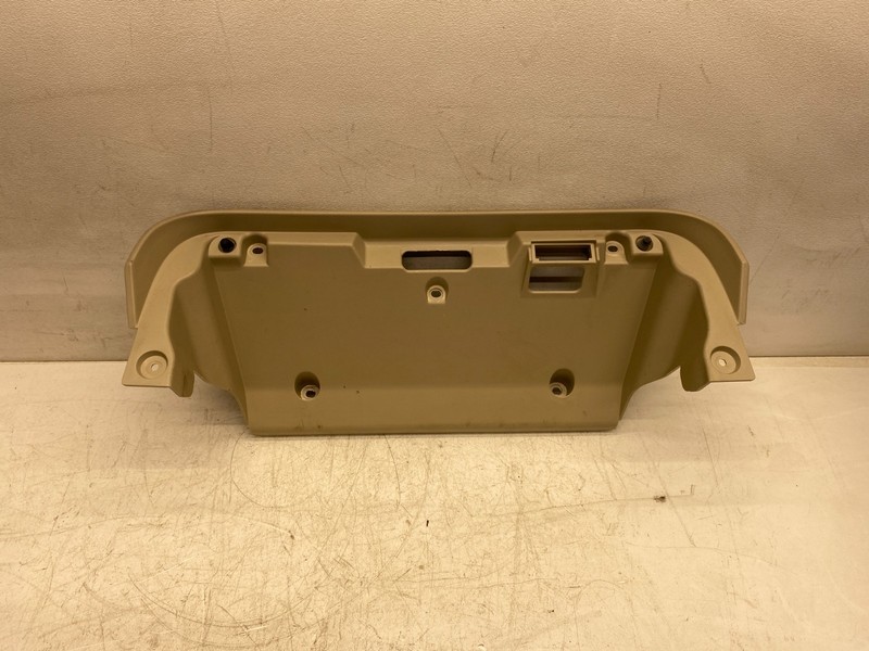 2004-2007 TOYOTA HIGHLANDER PASSENGER SIDE DASH GLOVE BOX TRIM COVER PANEL TAN