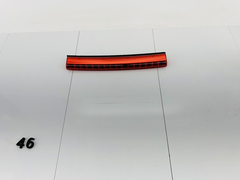 14-19 FIAT 500L REAR BACK LIFTGATE UPPER HIGH MOUNT CENTER THIRD BRAKE LAMP OEM