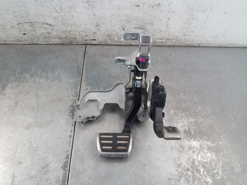 2015 Audi S6 Quattro C7 Accelerator Throttle / Brake Pedal Assembly #0124 V8