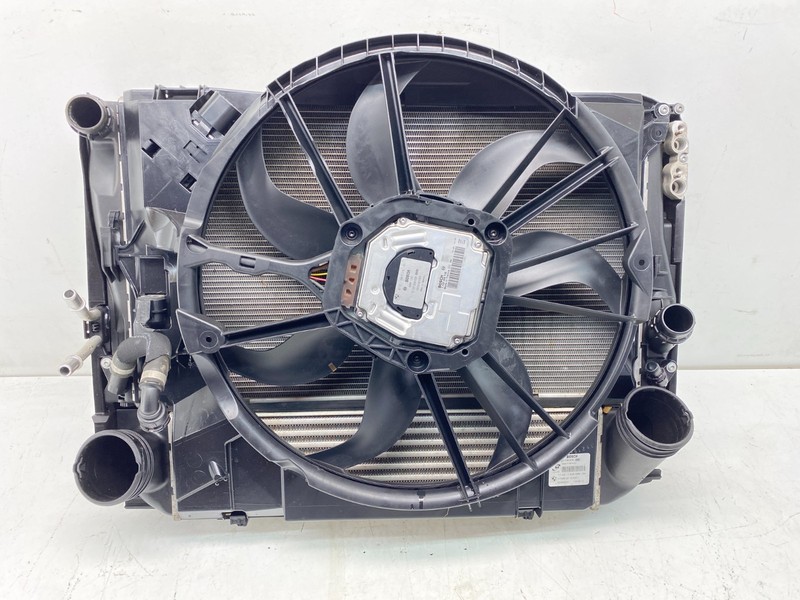 BMW E88 E90 E92 135 335 N54 N55 Radiator Intercooler Cooling Fan Assembly OEM✅