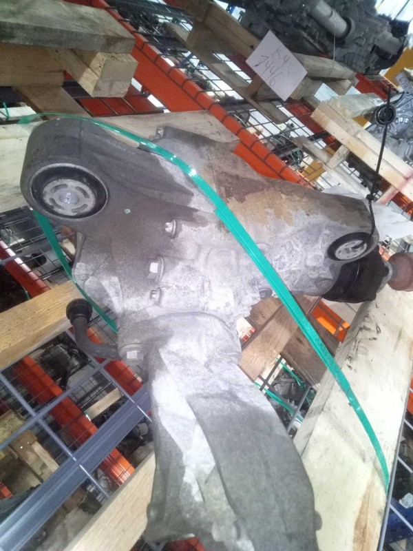 2011 JEEP GRAND CHEROKEE Differential Carrier Assembly OEM 3.6L 4WD 93K Miles