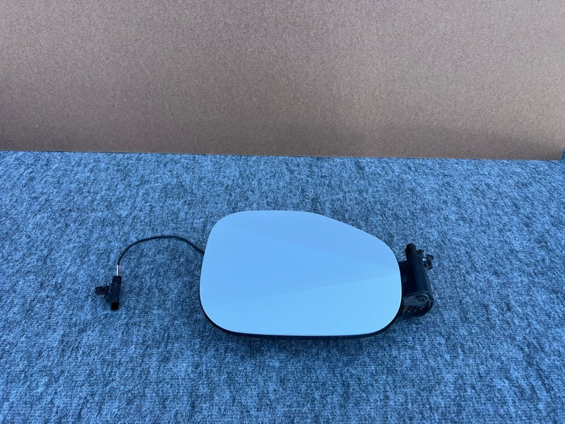 FORD MUSTANG MACH-E 21-26 OEM FUEL DOOR LID COVER CHARGING PORT INLET HOUSING