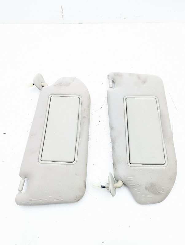 2007 - 2008 Infiniti G35 Sedan Front Sun Visor Set Pair OEM B14