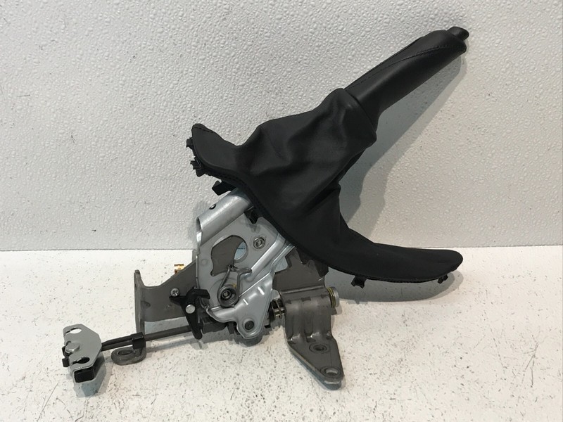 2015 BMW 435i Parking Emergency E-Brake Handle Assembly OEM 7846807