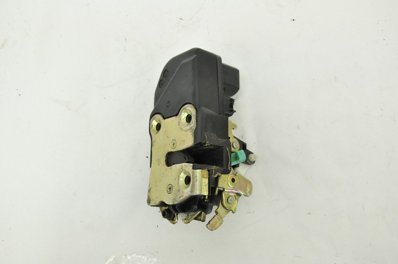 CHRYSLER 300 FRONT LEFT LH DOOR Lock Latch ActuatorOEM 2005 - 2010