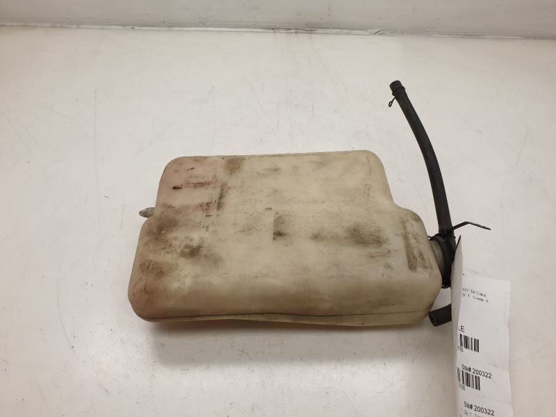 95-04 TOYOTA TACOMA 2.4L 4CYL ENGINE COOLANT RESERVOIR