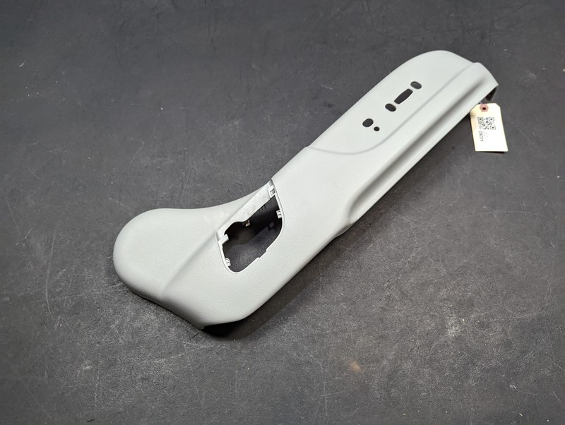 Front Right Seat Outer Side Cover 2017 Acura RDX 81238-TX4-A21 2016 2018