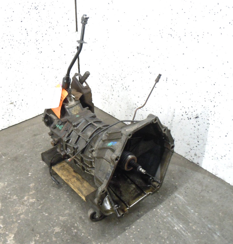 1987-1993 Jeep Wrangler 4 Cylinder Manual Transmission OEM 148K