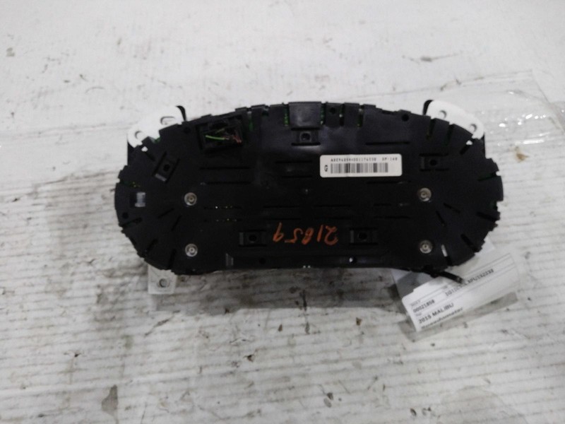 2015 Chevrolet Malibu Speedometer Gauge OEM Silver 134K Miles NJ25-21859-546666