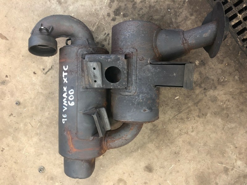 Yamaha Snowmobile Vmax 500 600 twin exhaust silencer 8CR-14640-01-00
