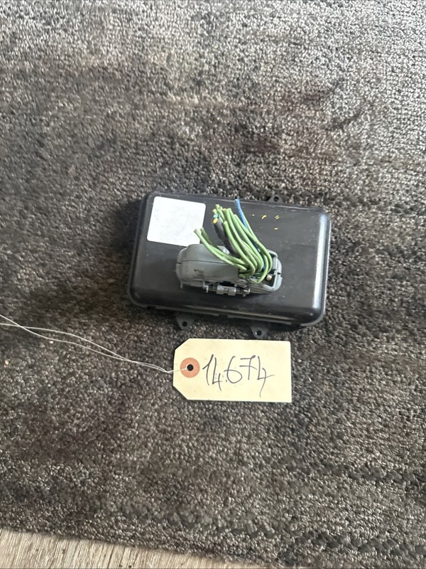 International Prostar A/C BEHR Control Module - P/N: Missing Little Broken