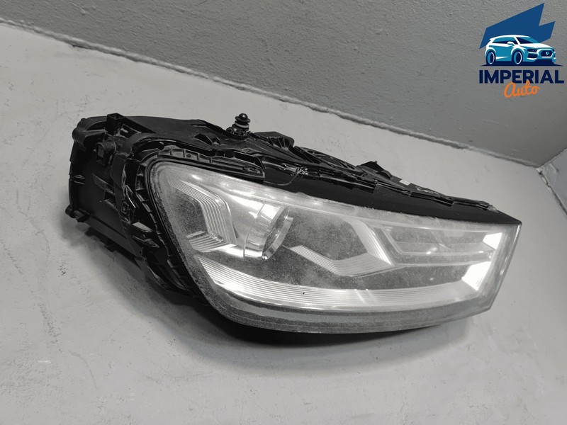 2017-2019 Audi Q7 Front Right Passenger Side Headlight Head Lamp Light OEM