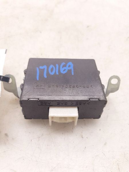 01-03 LEXUS LS430 ECU IMMOBILIZER CONTROL MODULE ECM ASSEMBLY