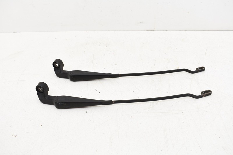 1983 Porsche 944 Front Left Right Windshield Washer Wiper Arm Set OEM KW60