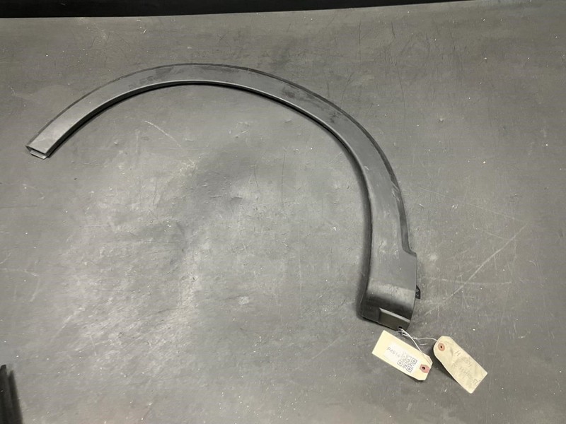 Rear Left Wheel Arch Flare Molding 2017 Honda HR-V 74450-T7W-A01 2016 2018 X